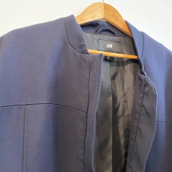 H & M Navy Quarter Length Sleeve Jacket - Picture 4 of 13